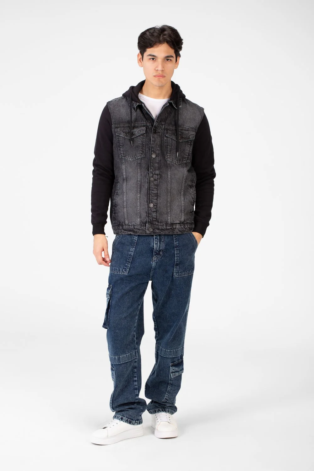 Men's Back Text Print Denim Jacket With Melton Sleeves And Hood - Image 4