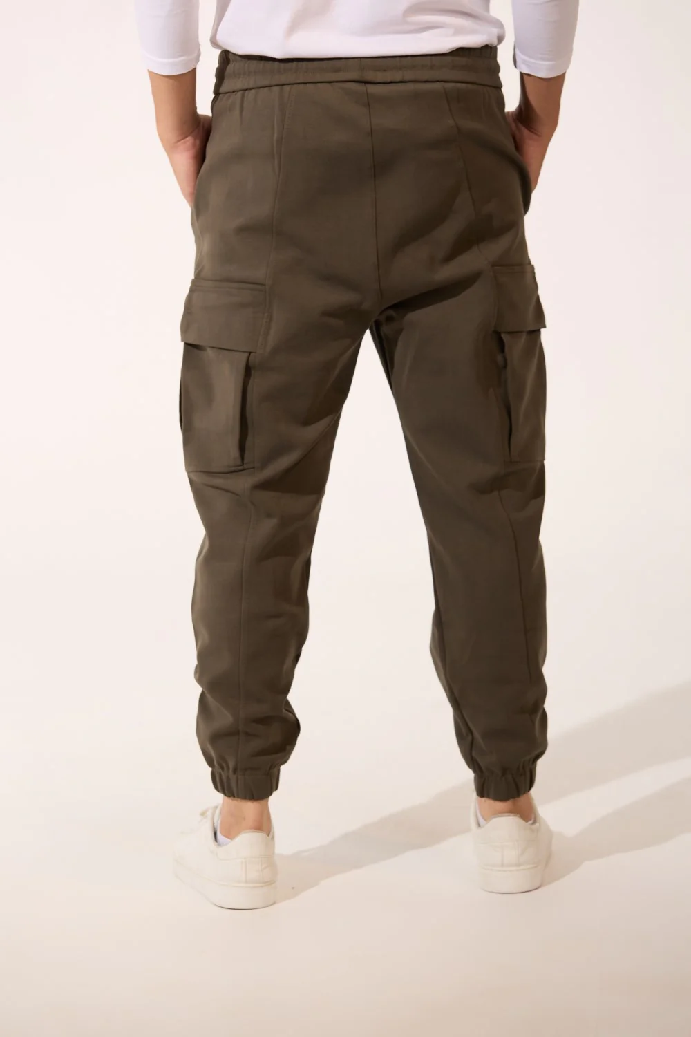 Men's Basic Oversized Sweatpants With Elastic Waistband And Side Pockets - Image 10