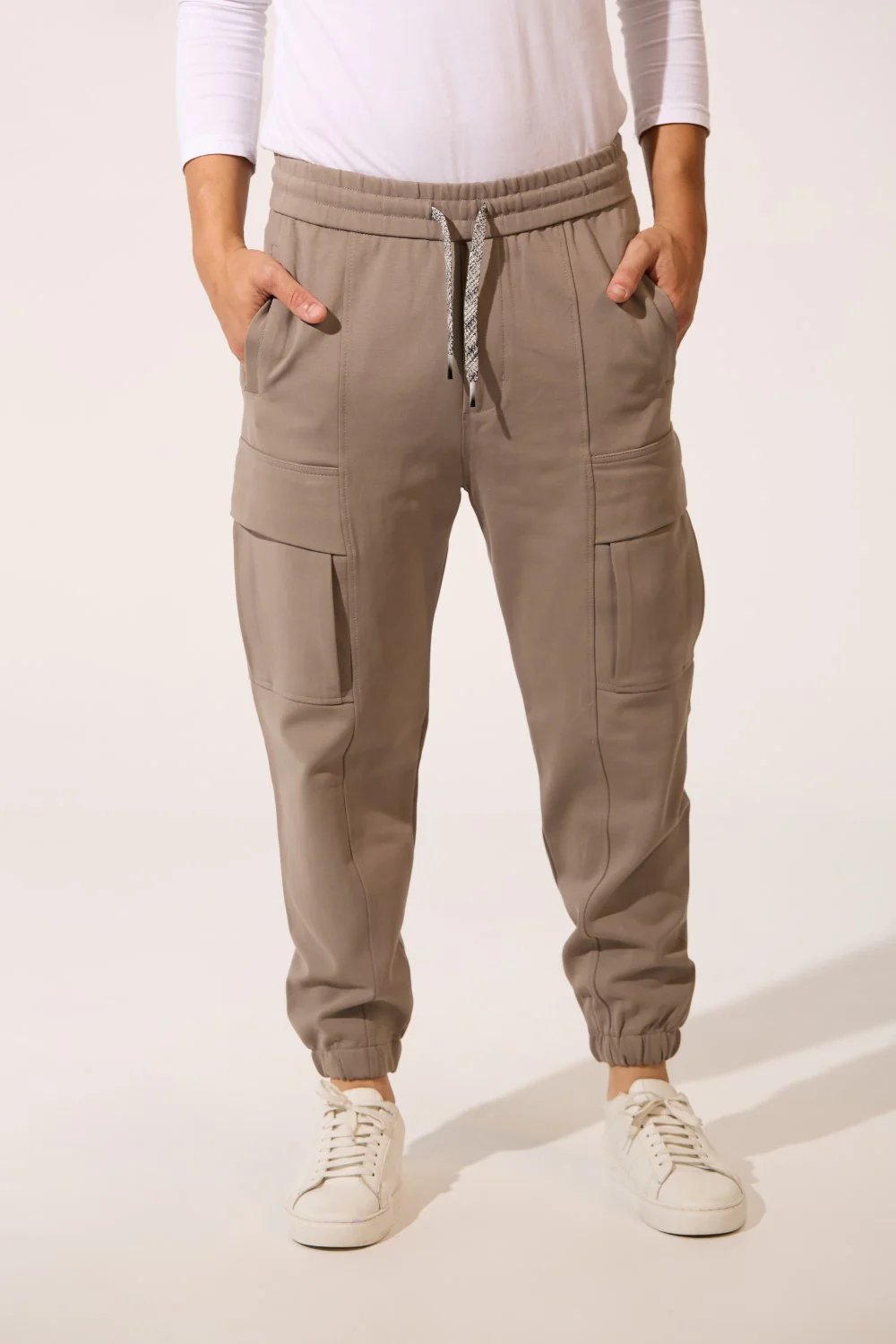 Men's Basic Oversized Sweatpants With Elastic Waistband And Side Pockets - Image 13
