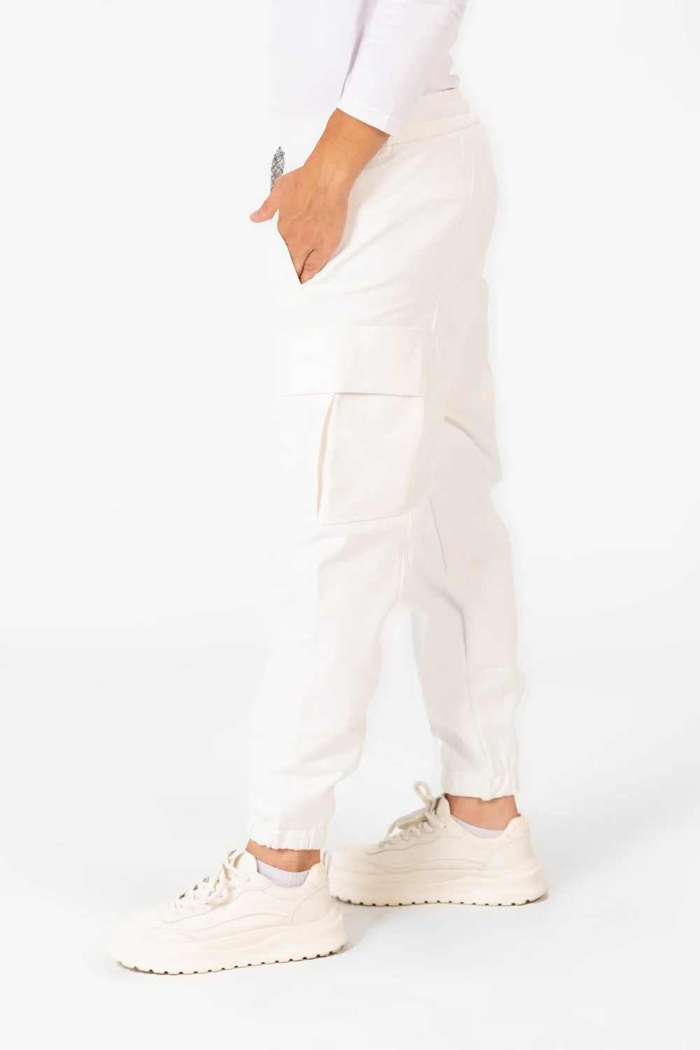 Men's Basic Oversized Sweatpants With Elastic Waistband And Side Pockets - Image 20