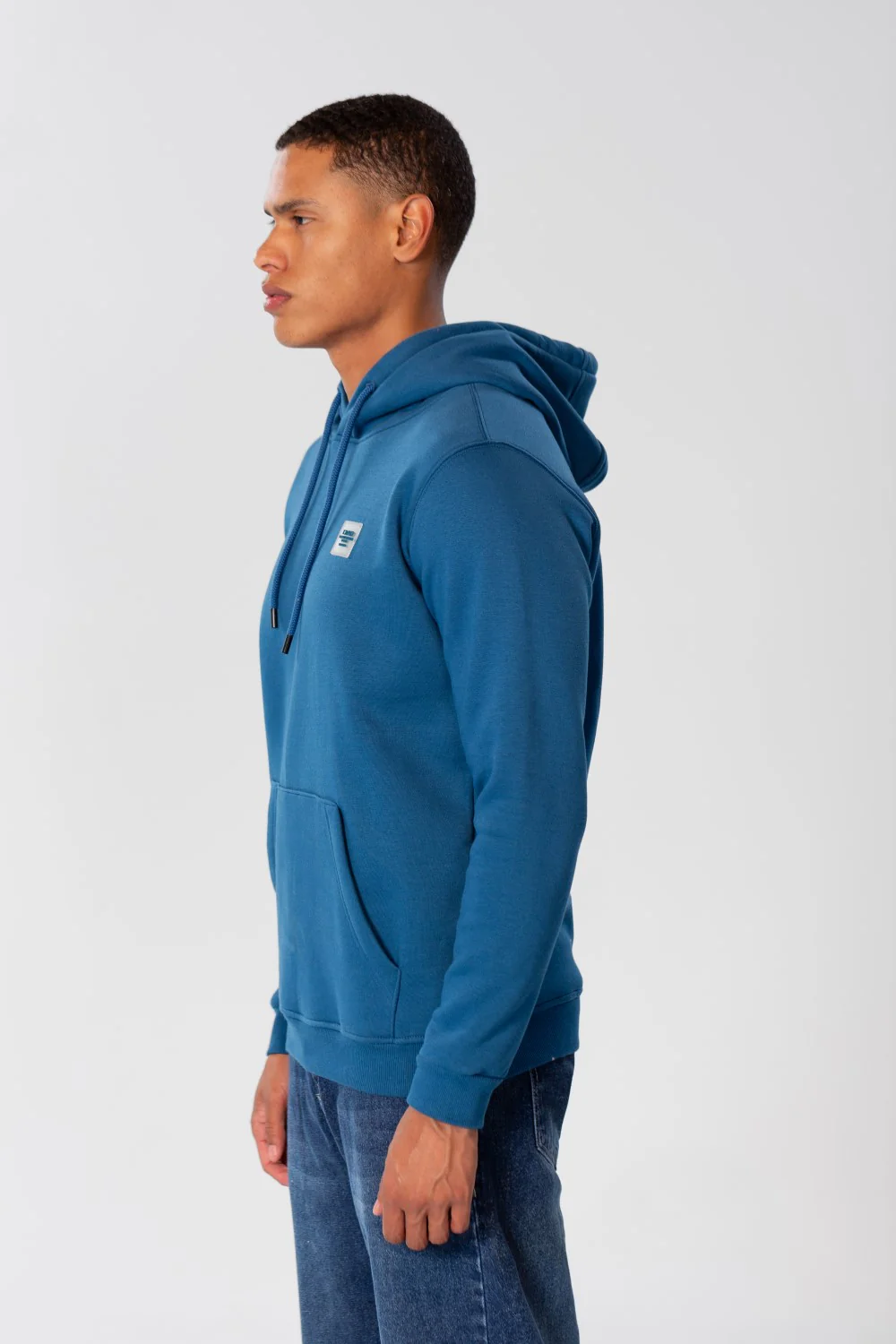 Men's Basic Plain Hoodie Sweatshirt With Pocket And Tomato Badge On The Front - Image 23