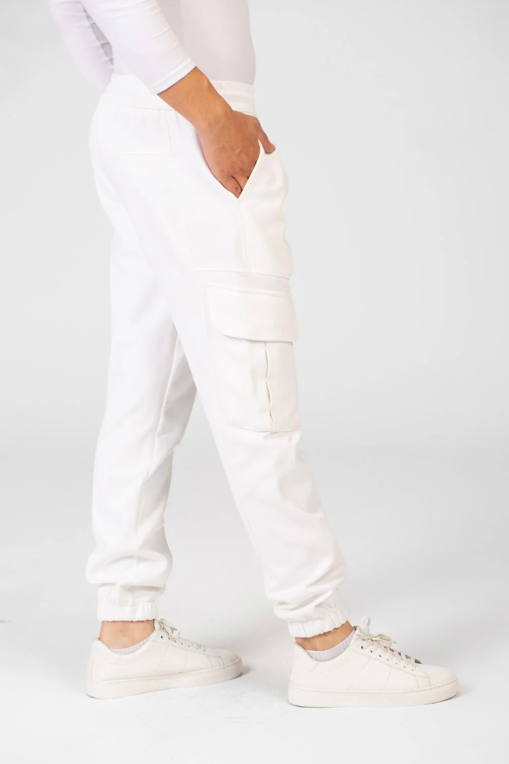 Men's Basic Plain Jogger Sweatpants With Side Pockets - Image 15
