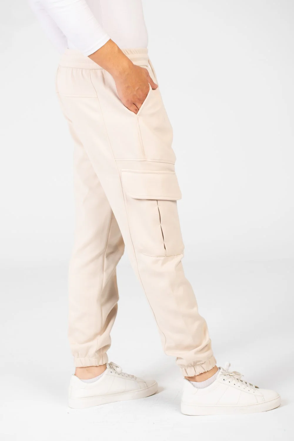 Men's Basic Plain Jogger Sweatpants With Side Pockets - Image 3