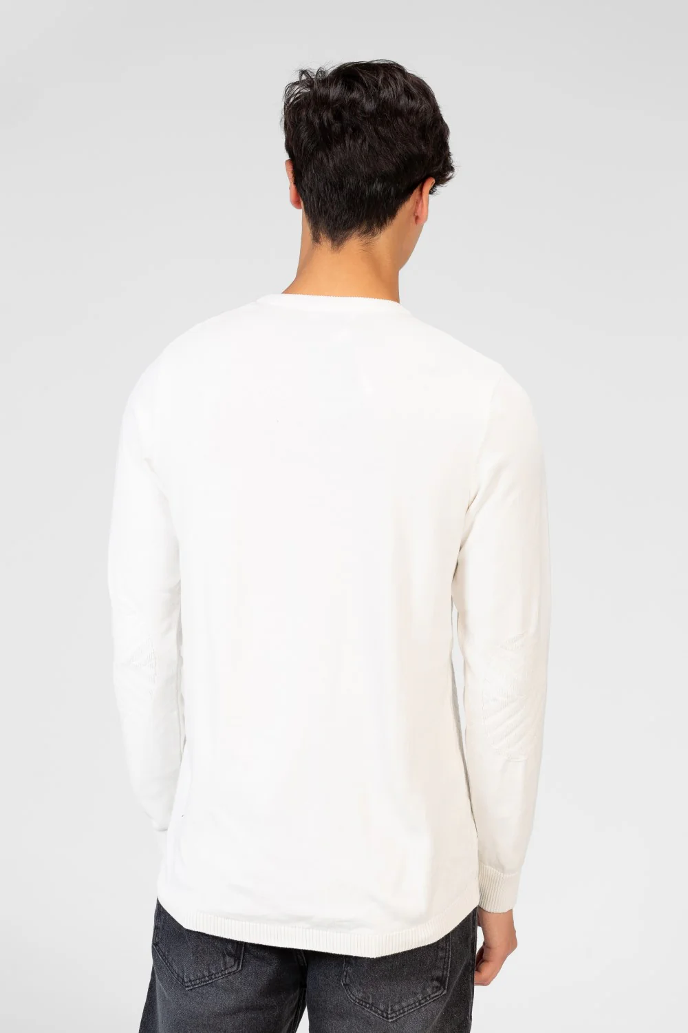 Men's Basic Plain Pullover With A Round Neck In Comfortable Material - Image 14