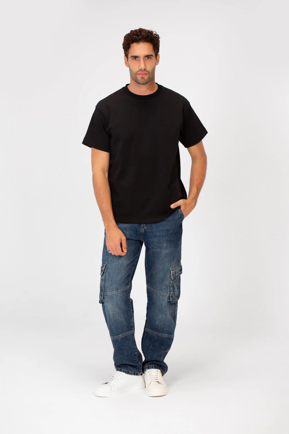 Men's Basic Plain Round Neck Short Sleeve T-shirt - Image 4