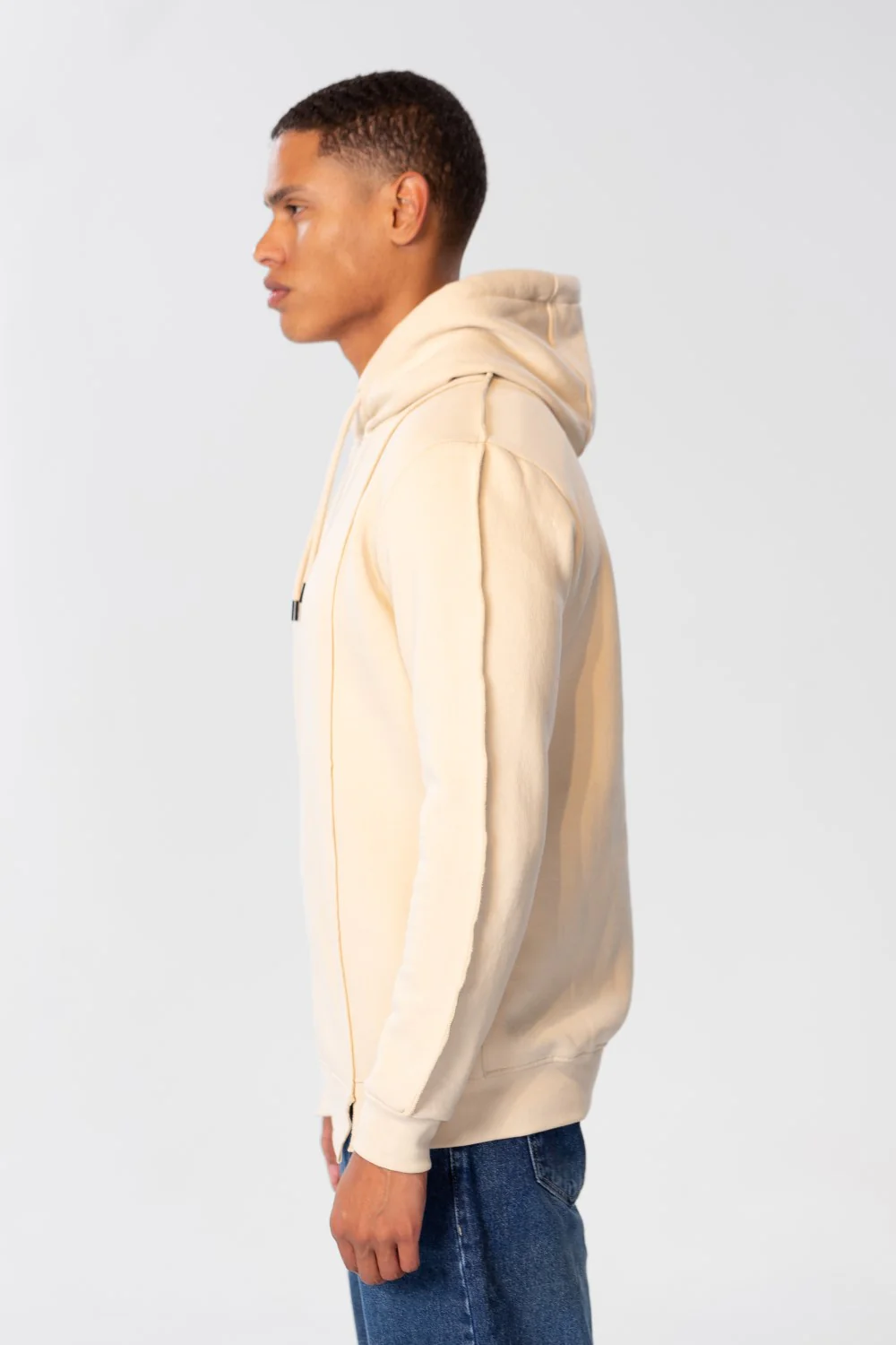 Men's Basic Plain Sweatshirt With Hood And Long Sleeves - Image 3