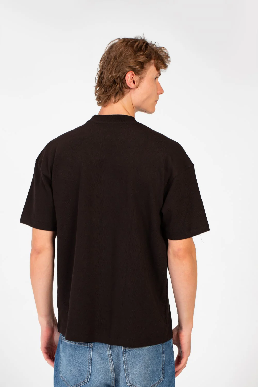 Men's Basic Regular Fit Short Sleeves Round Neck T-shirt In Modern Design - Image 6