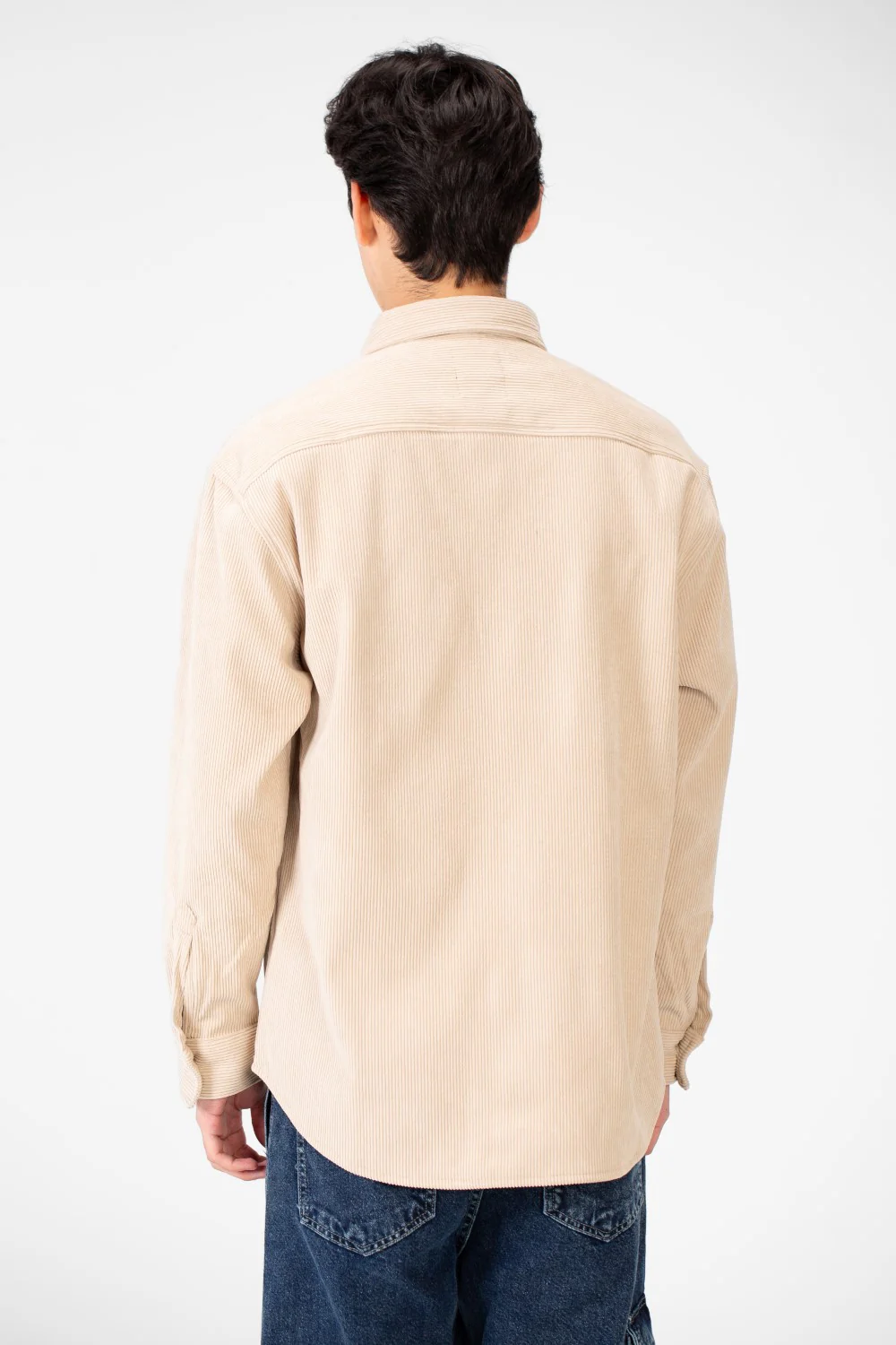 Men's Basic Velvet Shirt With Front Pockets And Long Sleeves - Image 2