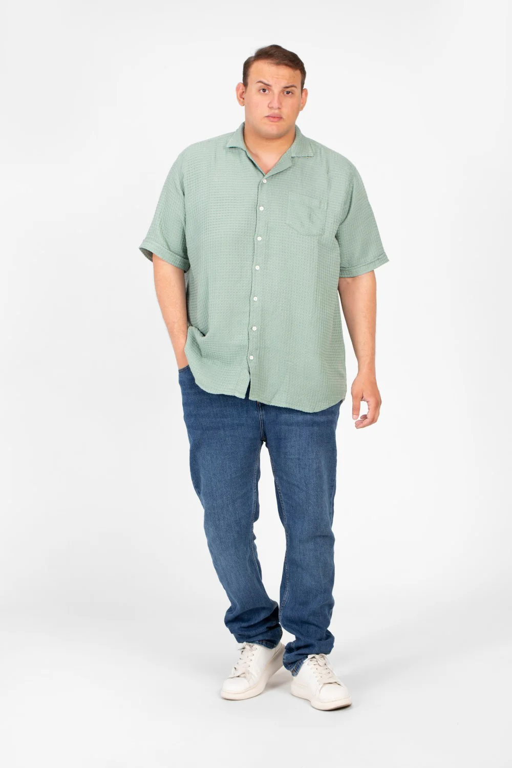 Men's Big Size Basic Plain Shirt With Comfortable Summer Fabric And Short Sleeves - Image 4