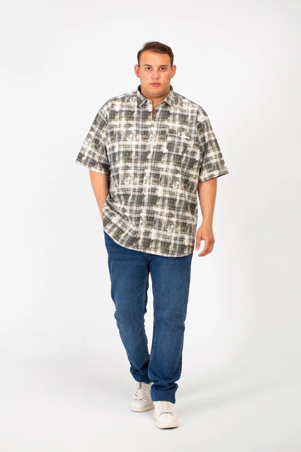 Men's Big Size Checked Printed Half Sleeved Shirt With Front Pocket - Image 8