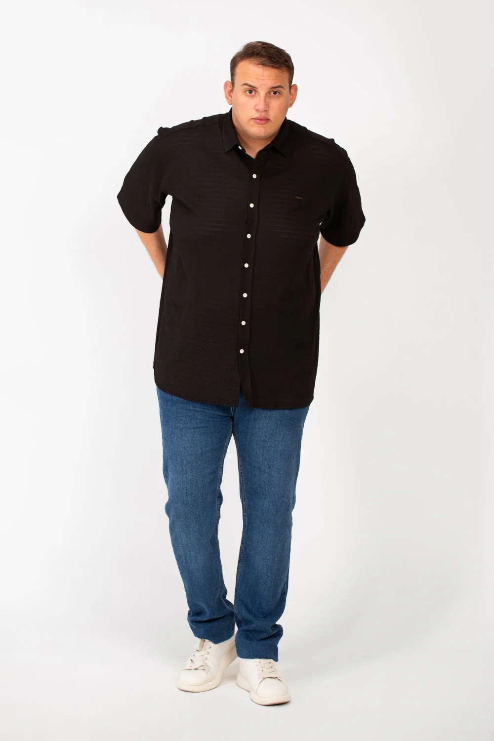 Men's Big Size Half Sleeved Basic Shirt In Comfortable Breathable Fabric - Image 4