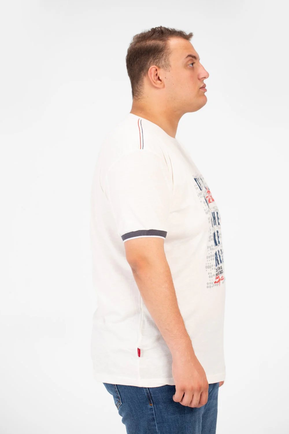 Men's Big Size Round Neck T-shirt With Front Print And Short Sleeves - Image 11