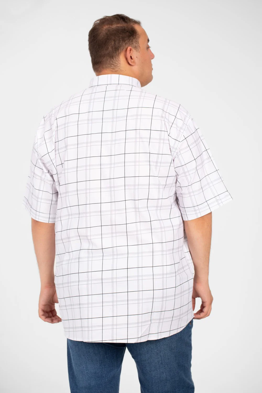 Men's Big Size Short Sleeved Checked Shirt With Full Buttons And Front Pockets - Image 14