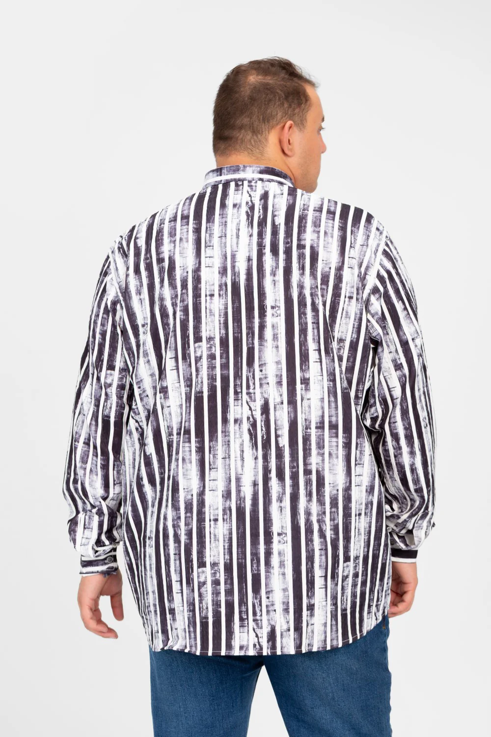Men's Big Size Striped Shirt In Modern Design - Image 2