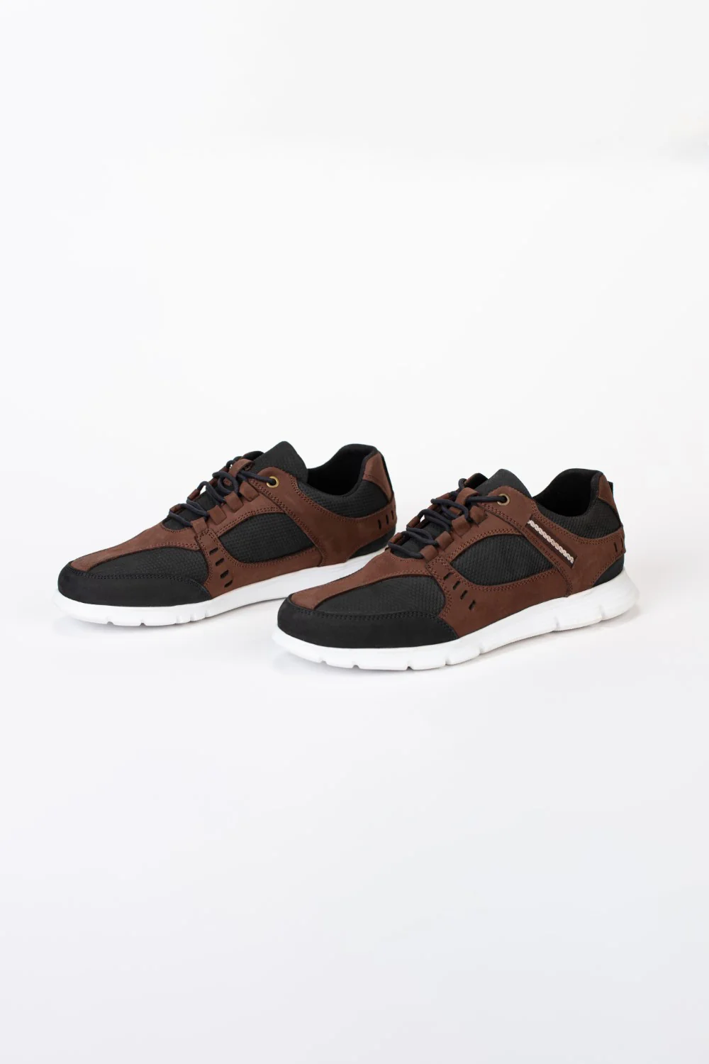 Mens Black And Brown Casual Shoes With Lace And High Quality Material