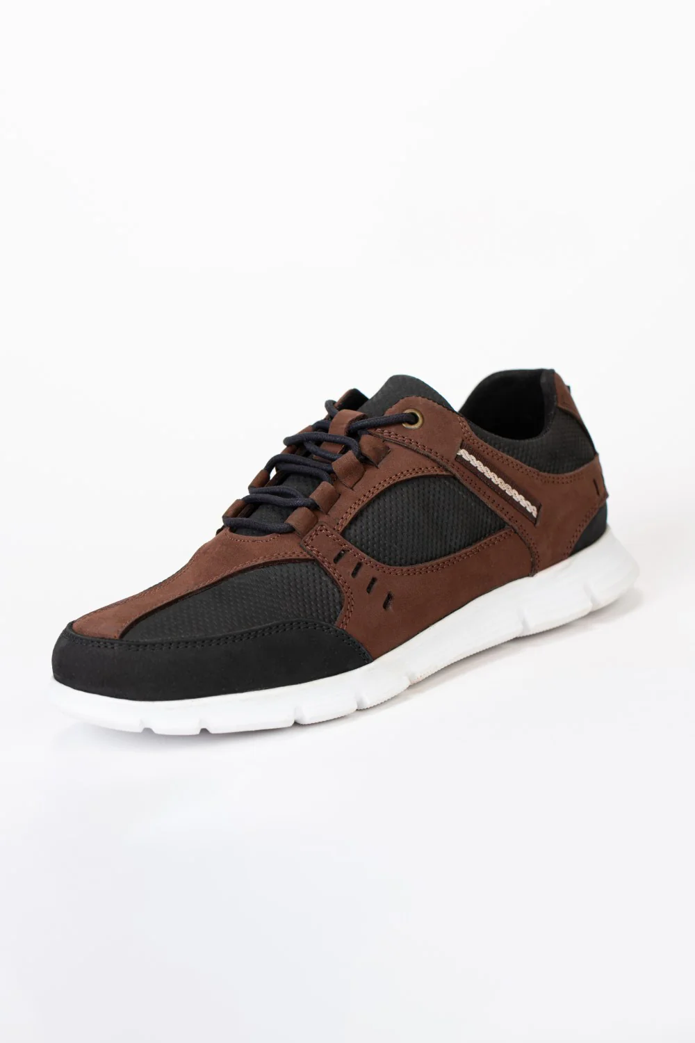 Mens Black And Brown Casual Shoes With Lace And High Quality Material - Image 2