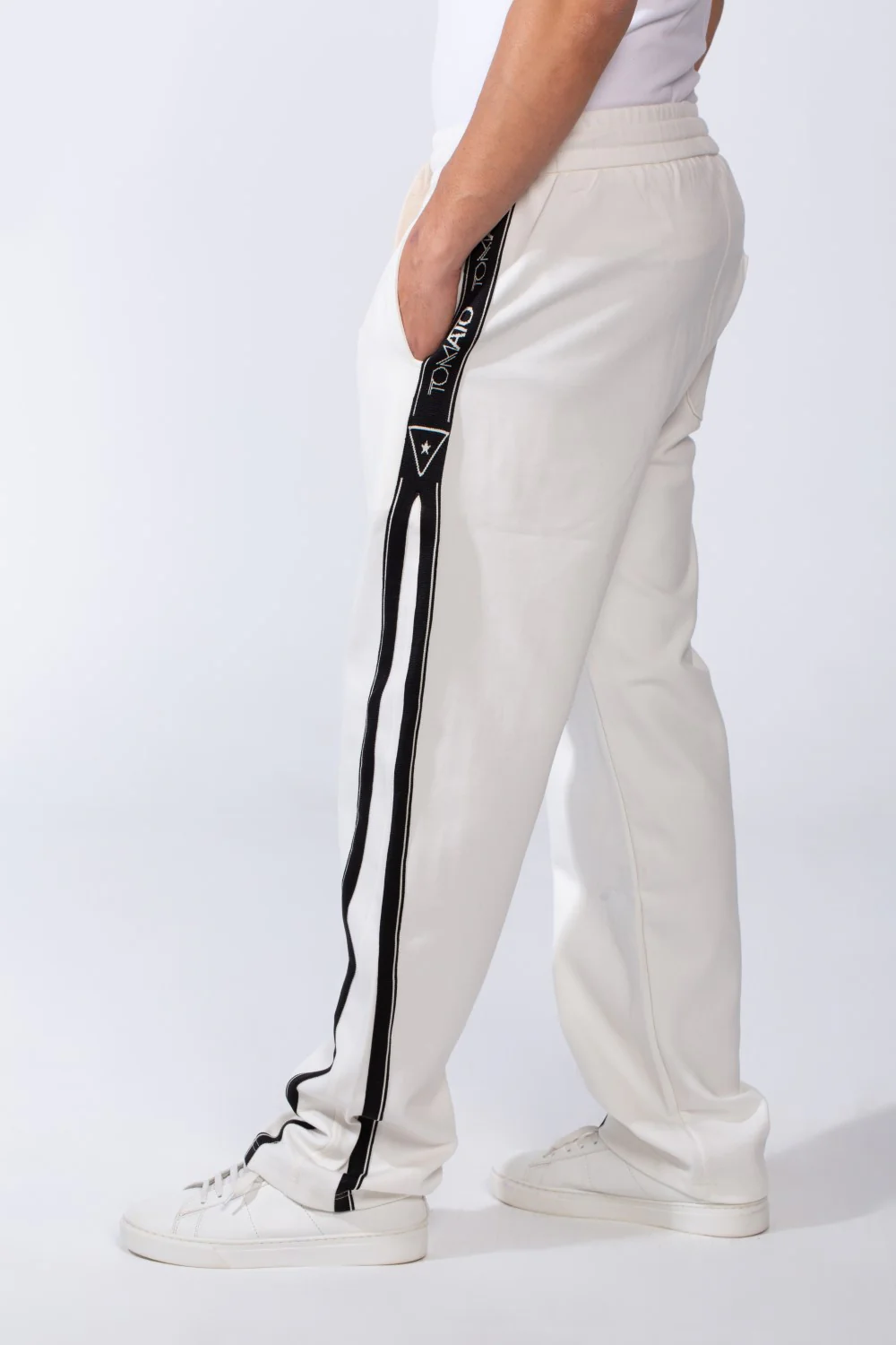 Men's Bold Side Stripe With Printed Accents Elastic Waistband Casual Sporty Wide Leg Sweatpants - Image 19