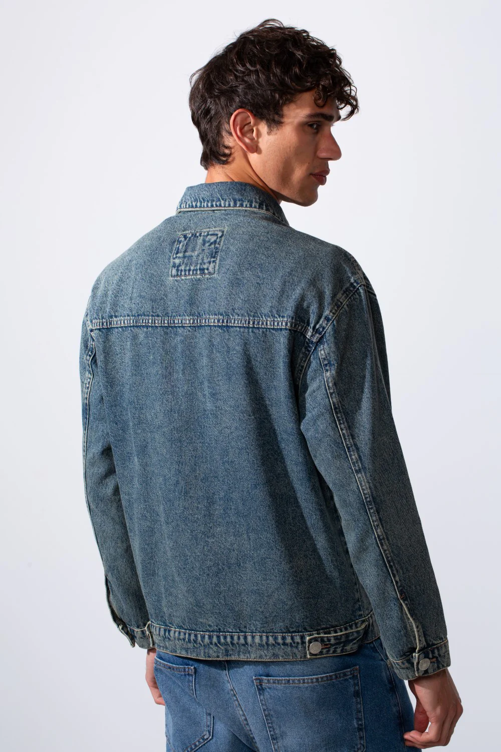 Men's Boxy Fit Front Pockets Jeans Denim Jacket - Image 10