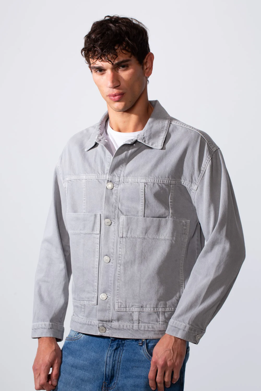 Men's Boxy Fit Jeans Denim Jacket With Pockets - Image 5