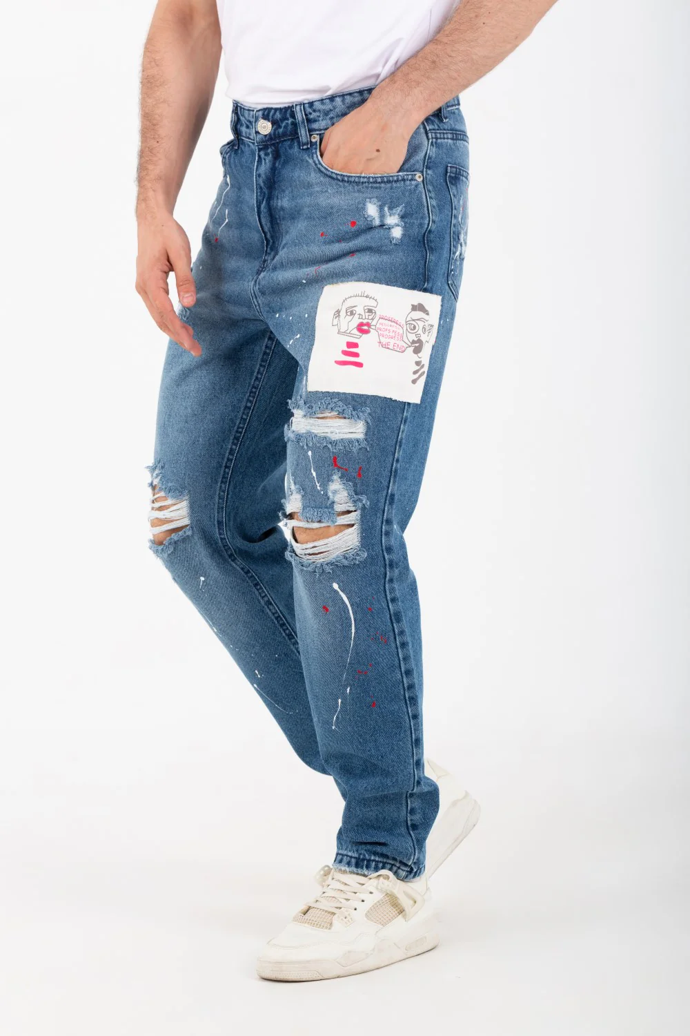 Men's Boyfriend Cutting Jeans Printed With Badge Tomato On The Back - Image 12