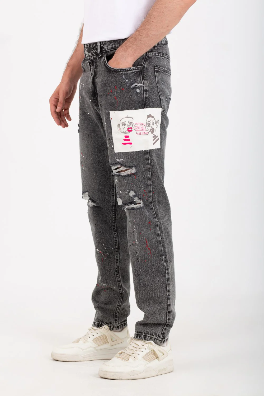 Men's Boyfriend Cutting Jeans Printed With Badge Tomato On The Back - Image 18
