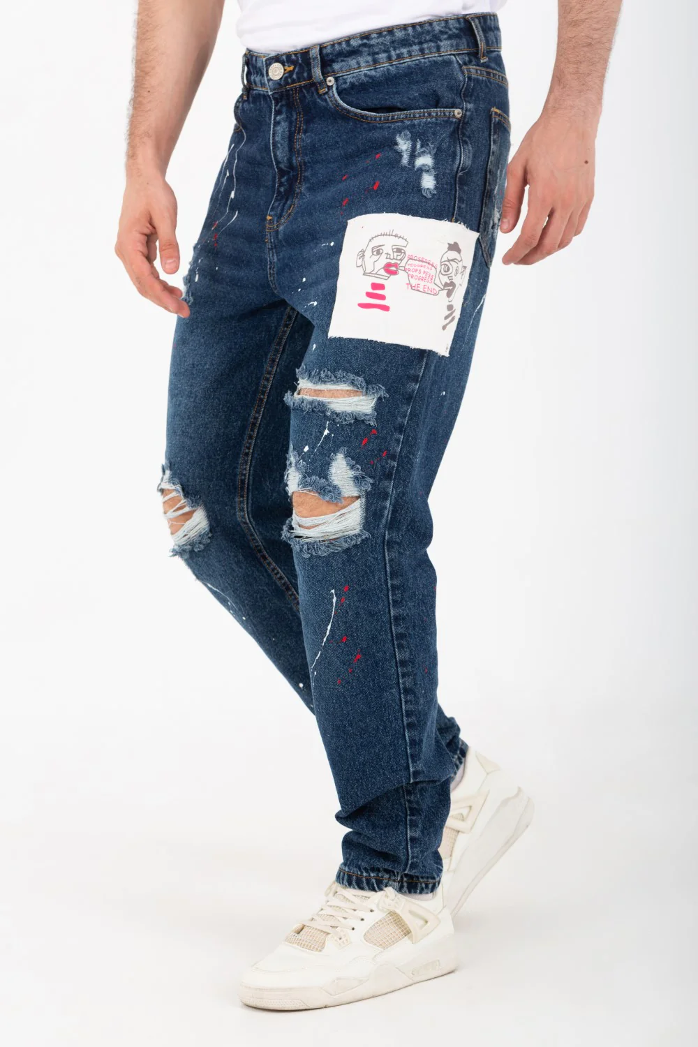 Men's Boyfriend Cutting Jeans Printed With Badge Tomato On The Back - Image 24
