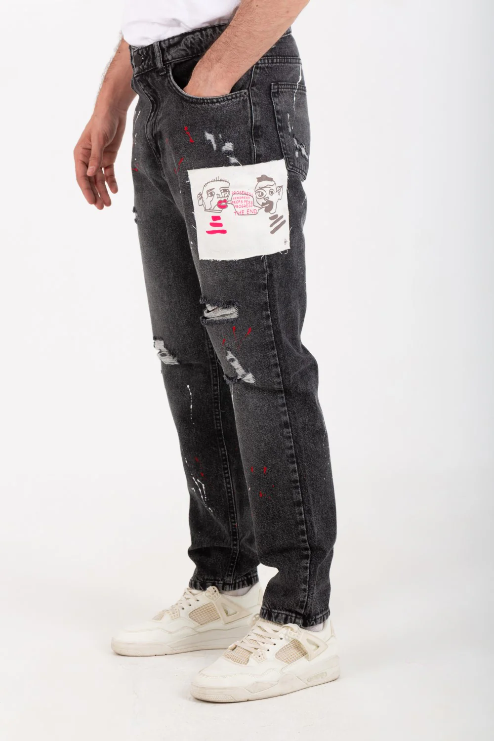 Men's Boyfriend Cutting Jeans Printed With Badge Tomato On The Back - Image 3