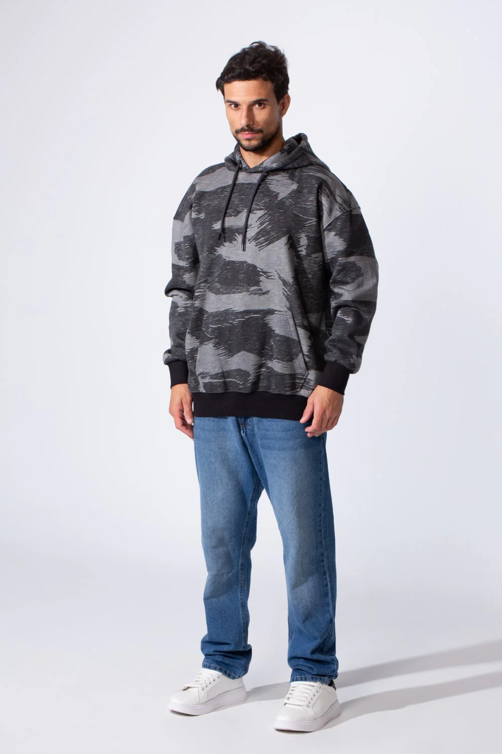 Men's Camo Melton Regular Fit Hooded Long Sleeves Sweatshirt - Image 4