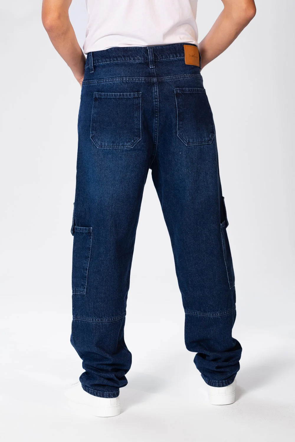 Men's Cargo Jeans Pants With A Modern Fit - Image 11