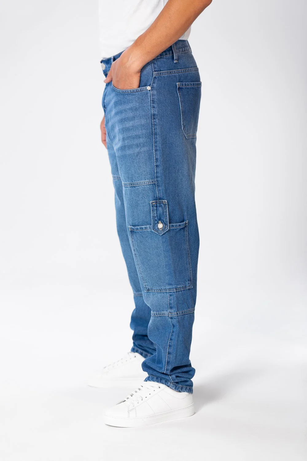 Men's Cargo Jeans Pants With A Modern Fit - Image 3