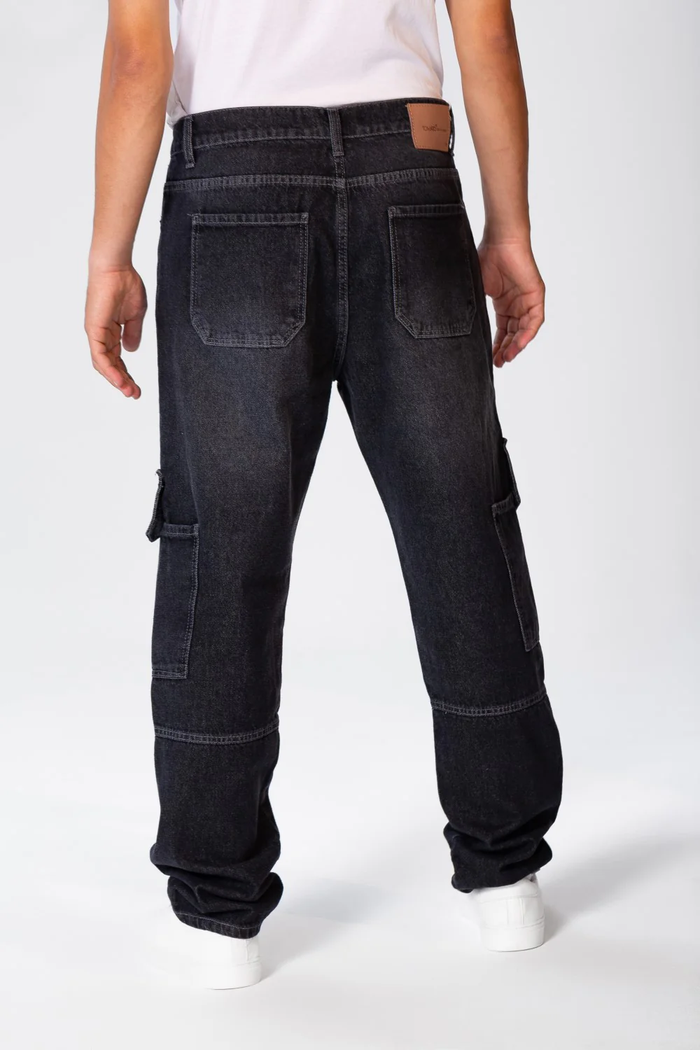 Men's Cargo Jeans Pants With A Modern Fit - Image 8