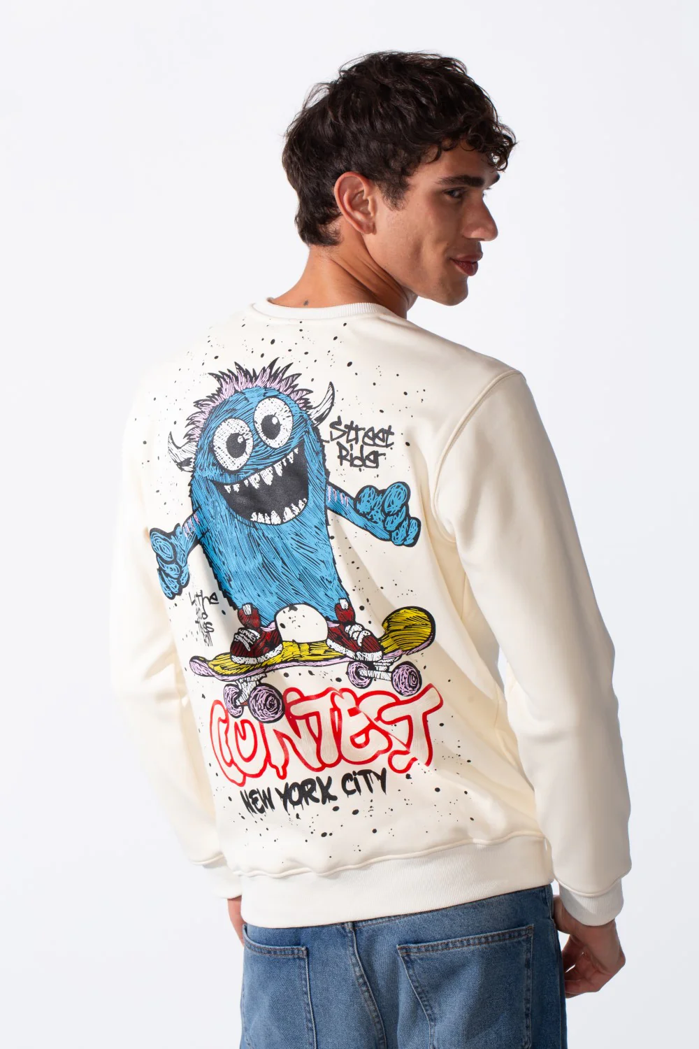 Men's Cartoon Graffiti Print Slim Fit Round Neck Sweatshirt - Image 6