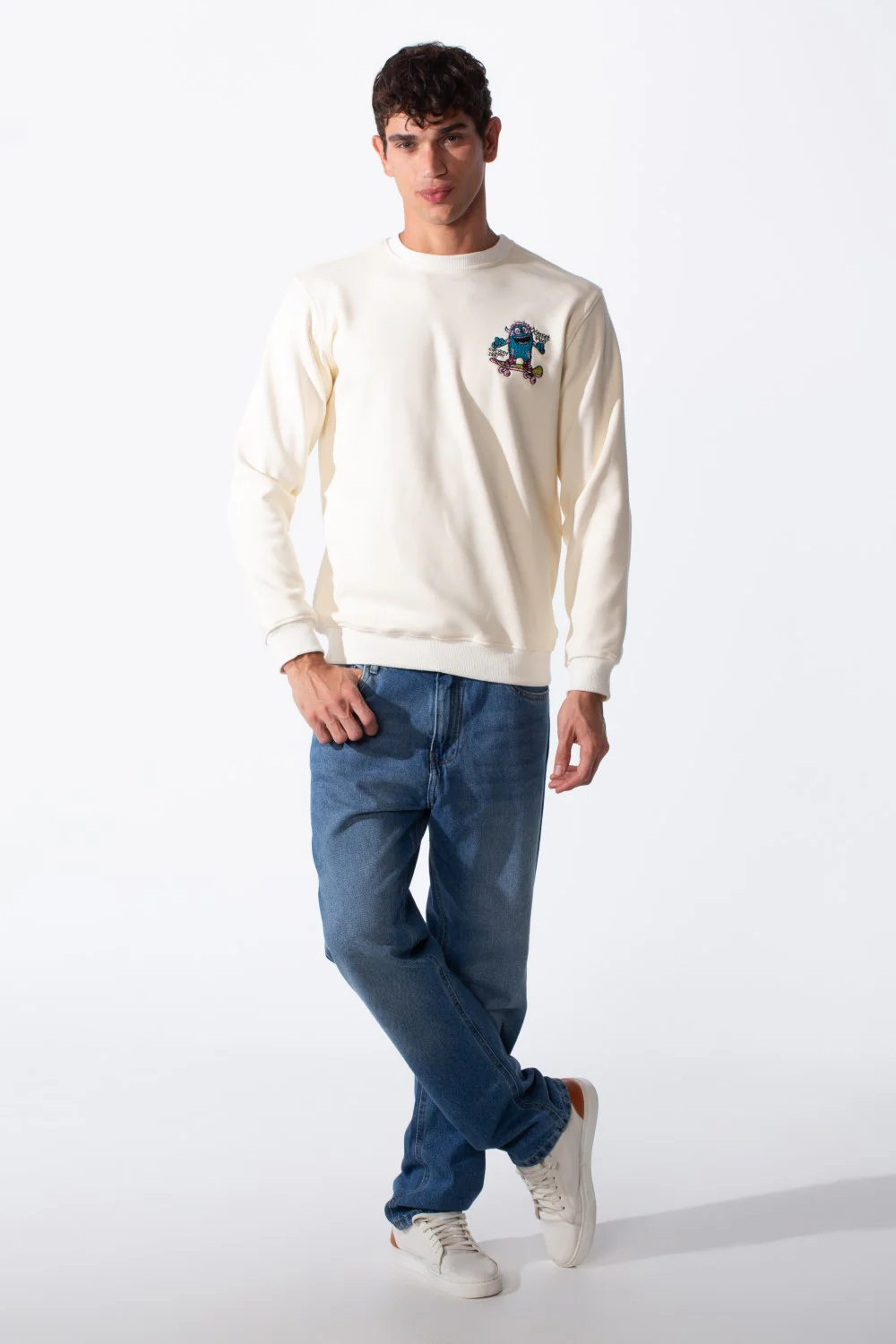 Men's Cartoon Graffiti Print Slim Fit Round Neck Sweatshirt - Image 7