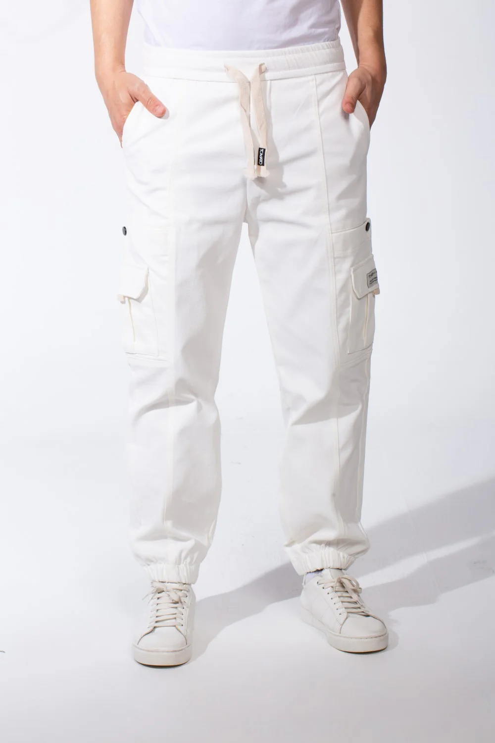 Men's Casual Joggar With Elastic Waistband And Ankles Multiple Pockets Flip Details Modern Sporty Cargo Pants - Image 17