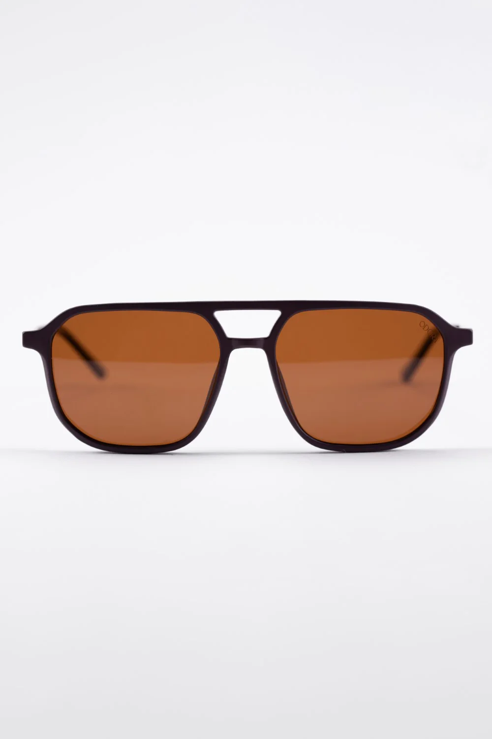 Men's Casual Sunglasses With An Elegant Design