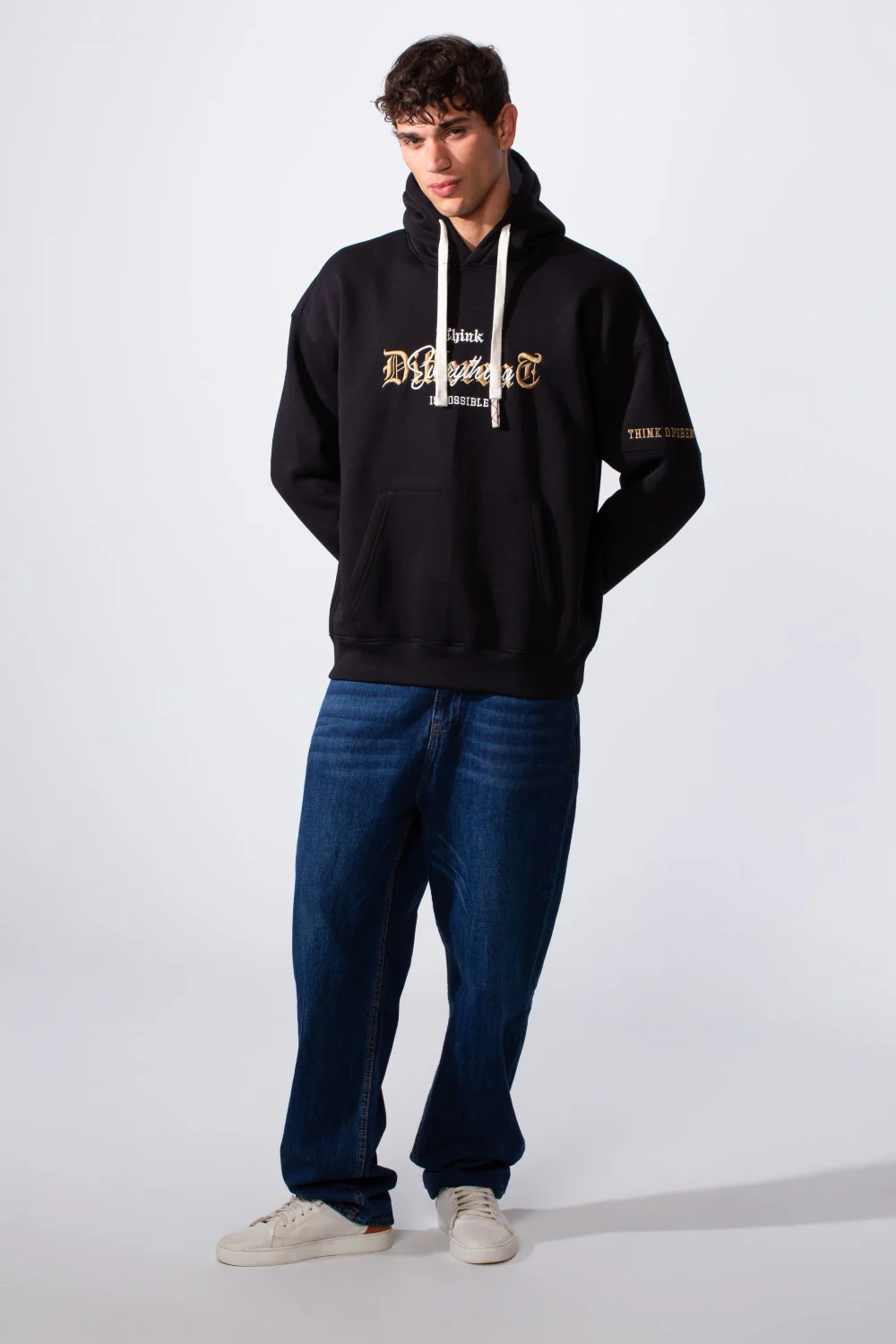 Men's Center Front Print Oversized Hooded Sweatshirt - Image 7