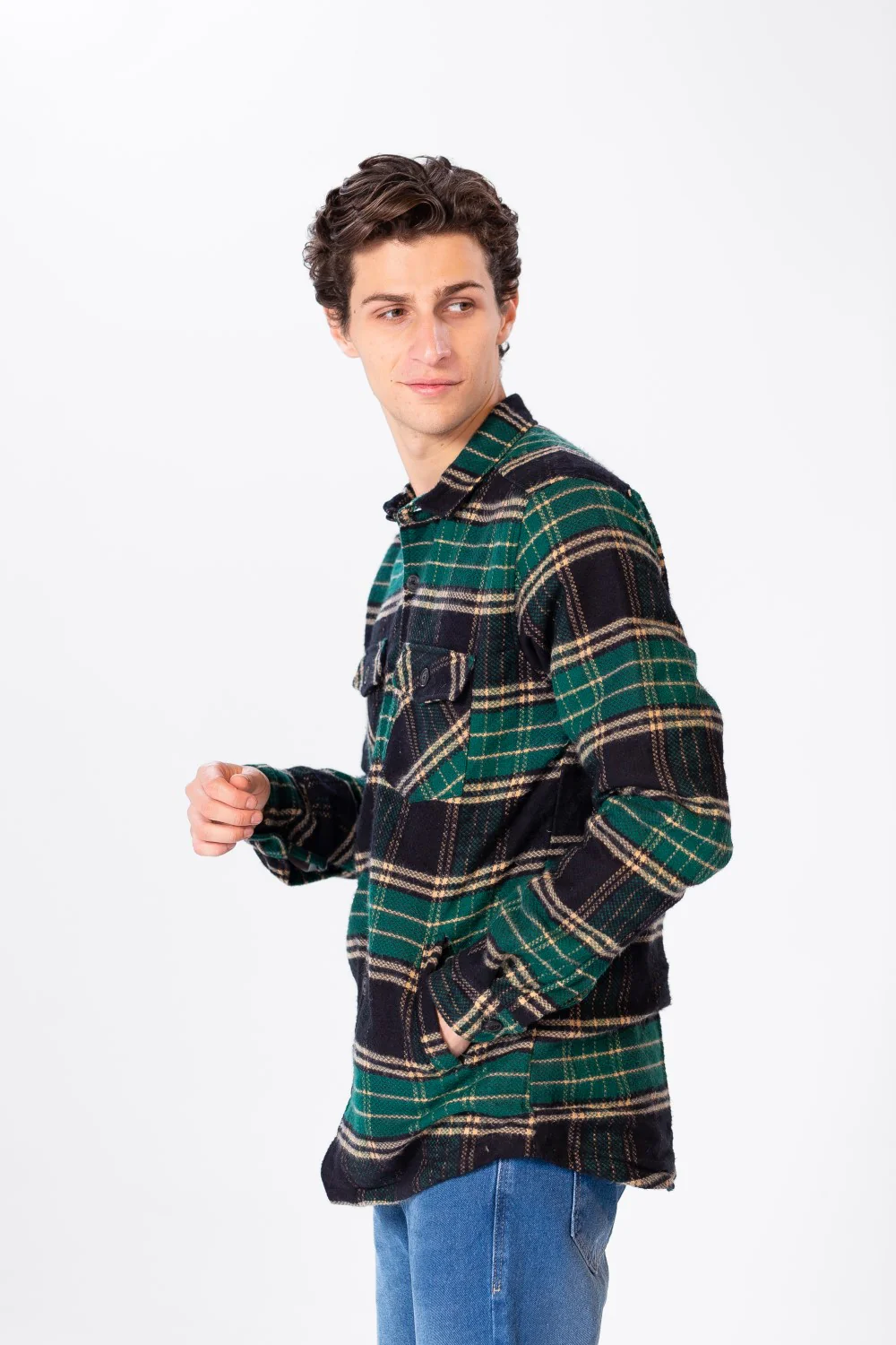 Men's Checked Regular Fit Shirt With Front Pockets - Image 3