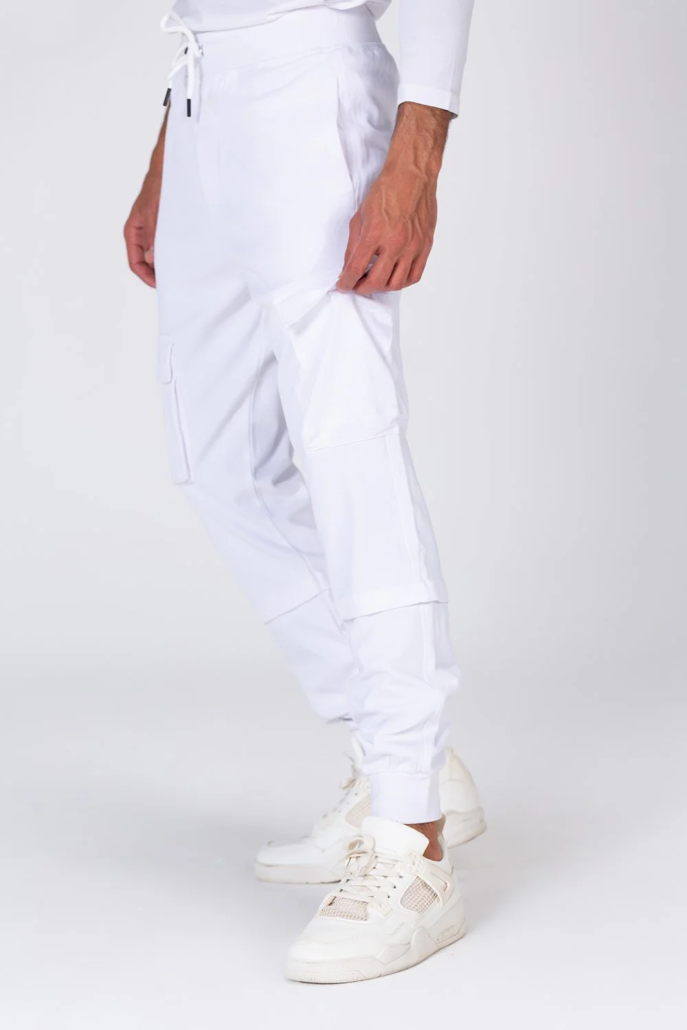 Mens Comfortable Sweatpants With Front Pockets And A Unique Cut - Image 6