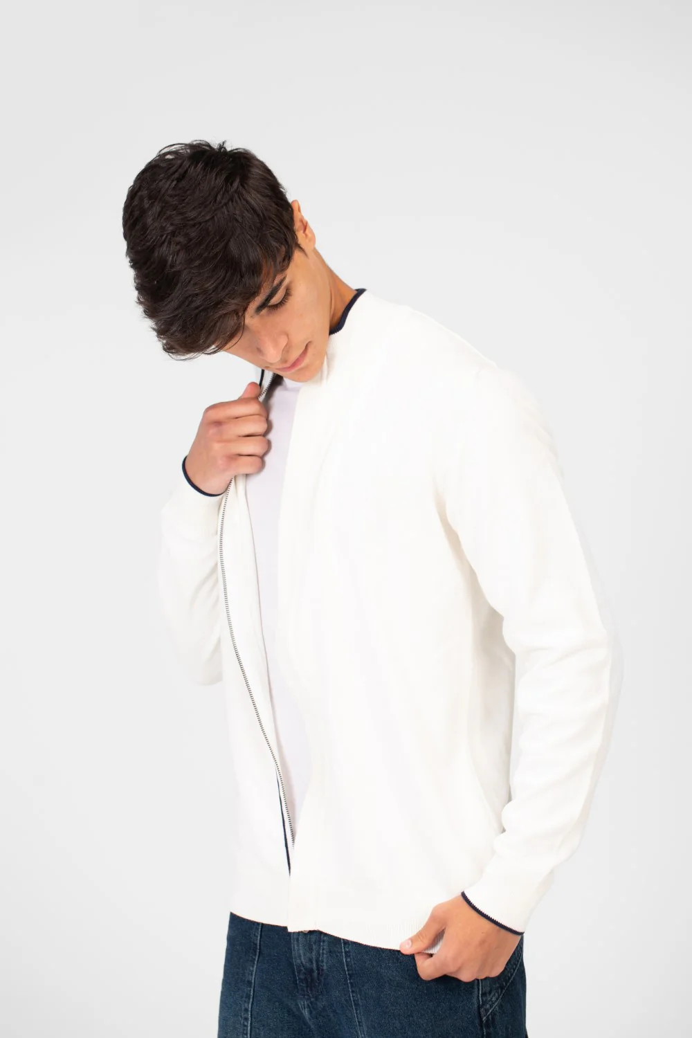 Men's Cotton Sweater Pullover With A Round Neck And Full Zip - Image 23
