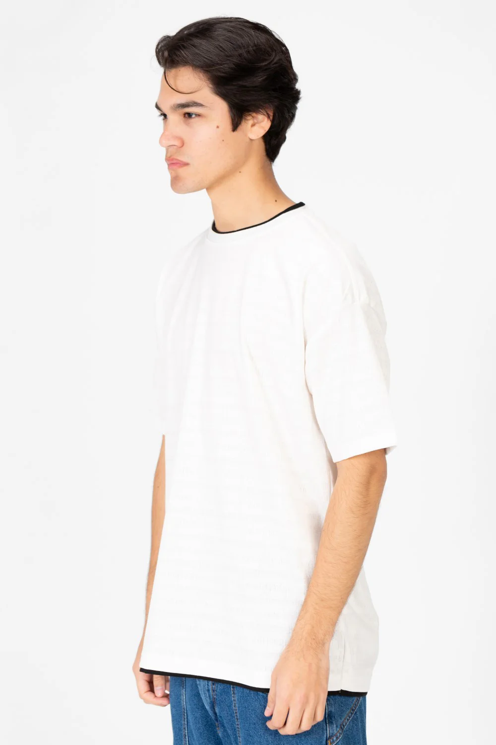 Men's Crew Neck Half Sleeve T-shirt In Comfortable Material - Image 11