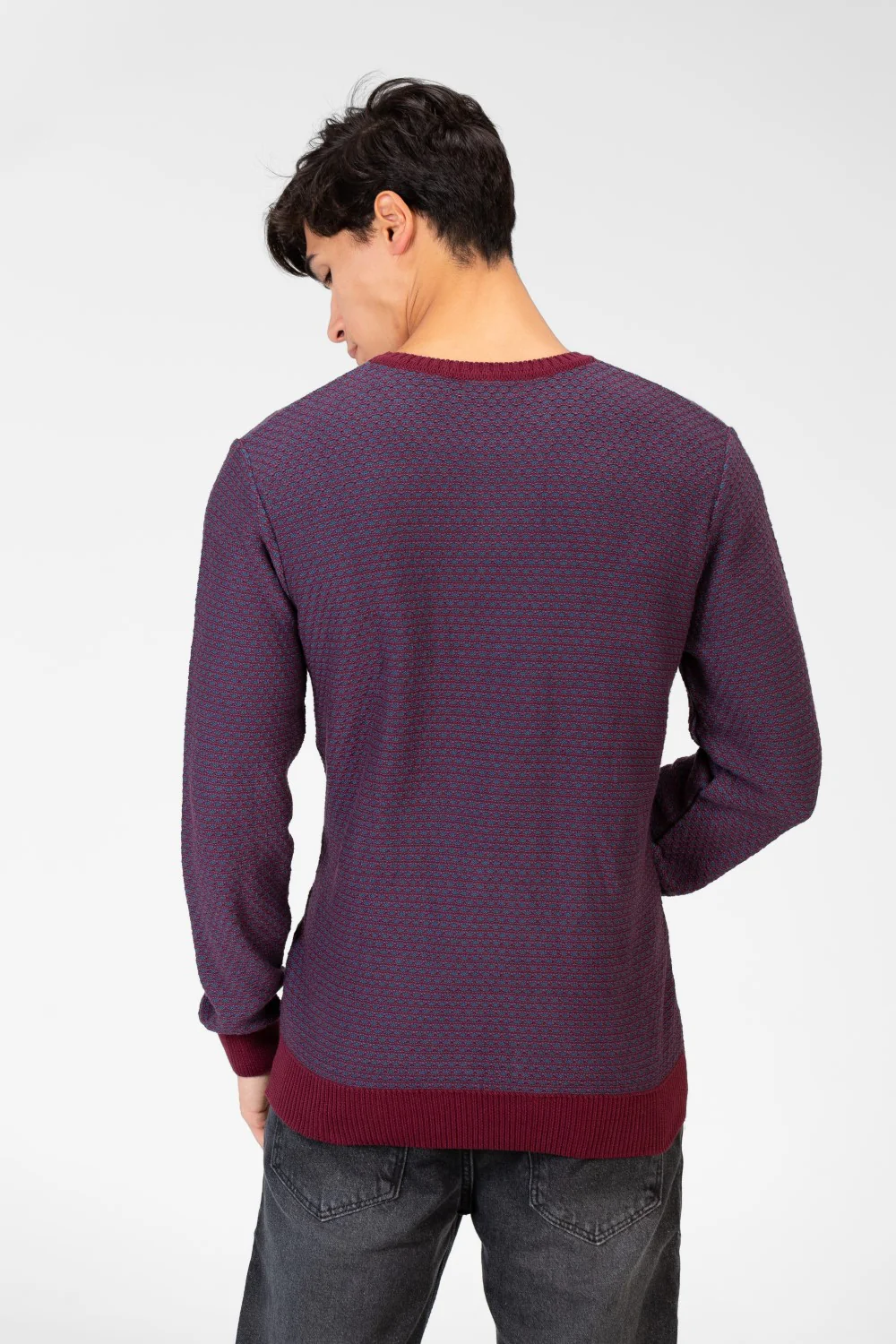 Men's Crew Neck Pullover Made Of High Quality Cotton Material - Image 6