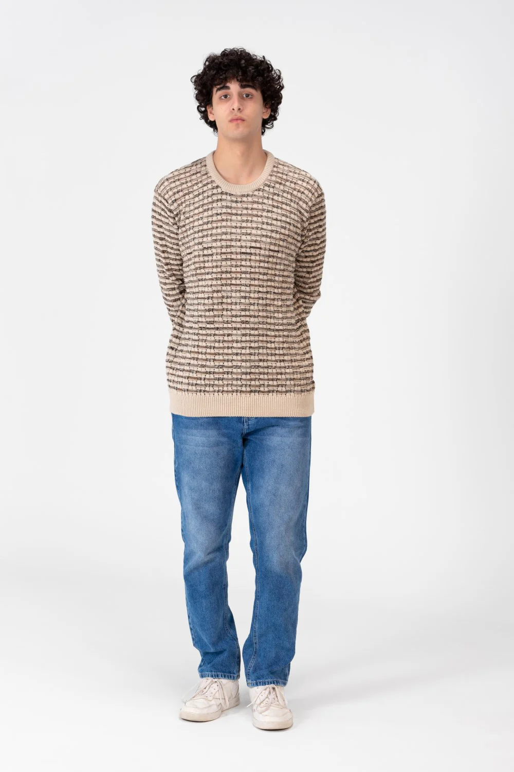 Men's Crew Neck Pullover With Basic Details - Image 3