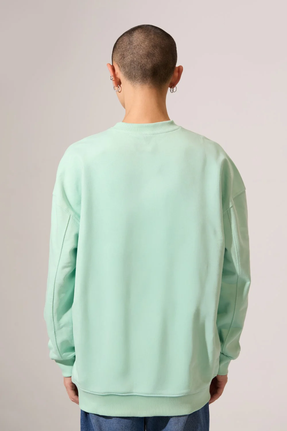 Men's Crew Neck Regular Fit Sweatshirt With A Front Moon Print - Image 6