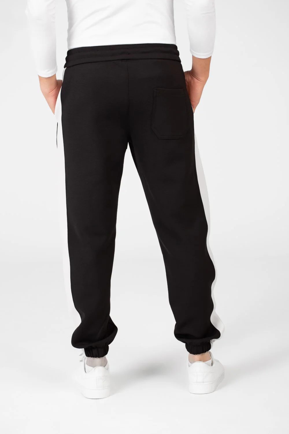 Men's Elastic Waist With Drawstring And Line From The Side Jogger Sweatpants - Image 6