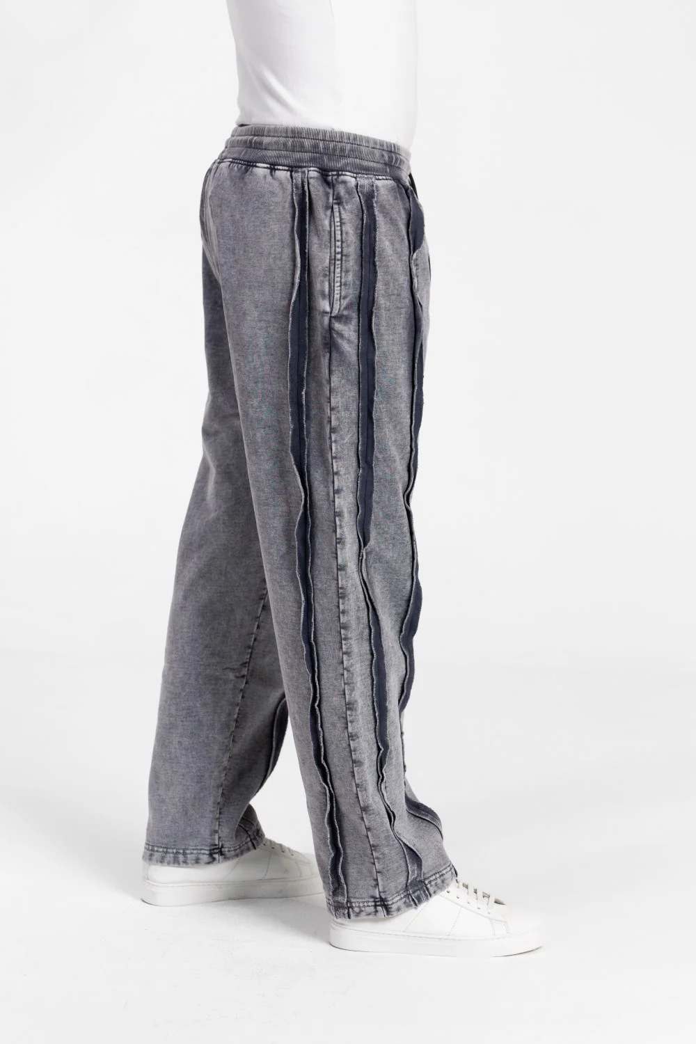 Men's Elastic Waistband Washed Sweatpants - Image 7