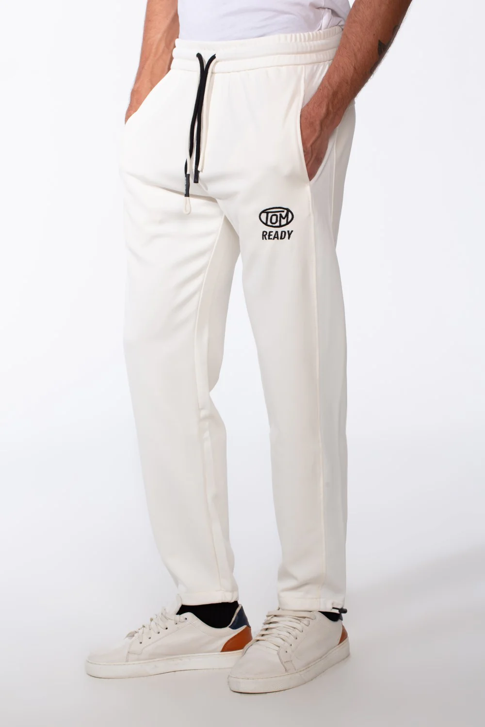 Men's Essential Slim Fit Tomato Sweatpants - Image 19