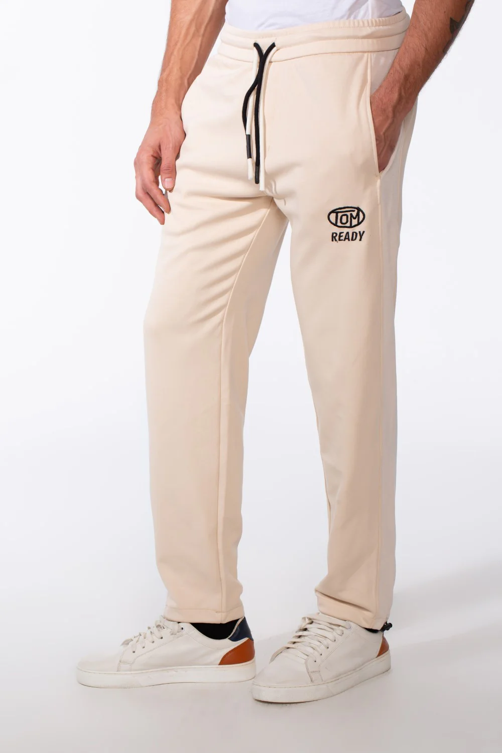 Men's Essential Slim Fit Tomato Sweatpants - Image 4