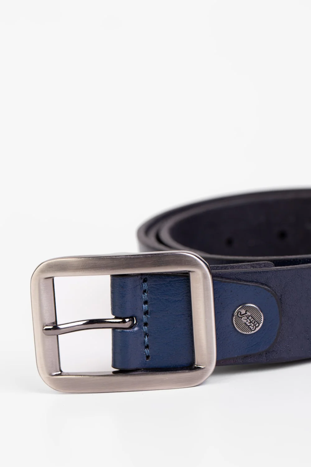 Men's Faux Leather Casual Belt - Image 11