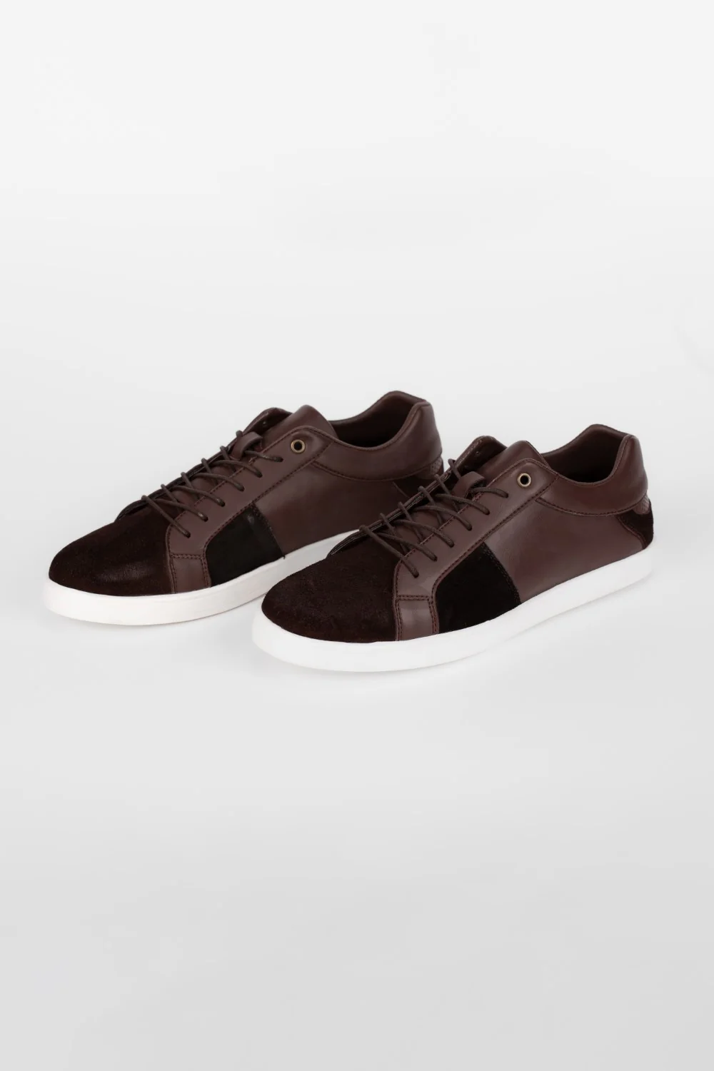 Men's Flat Sole Chamois Casual Shoes With Unique Style - Image 6