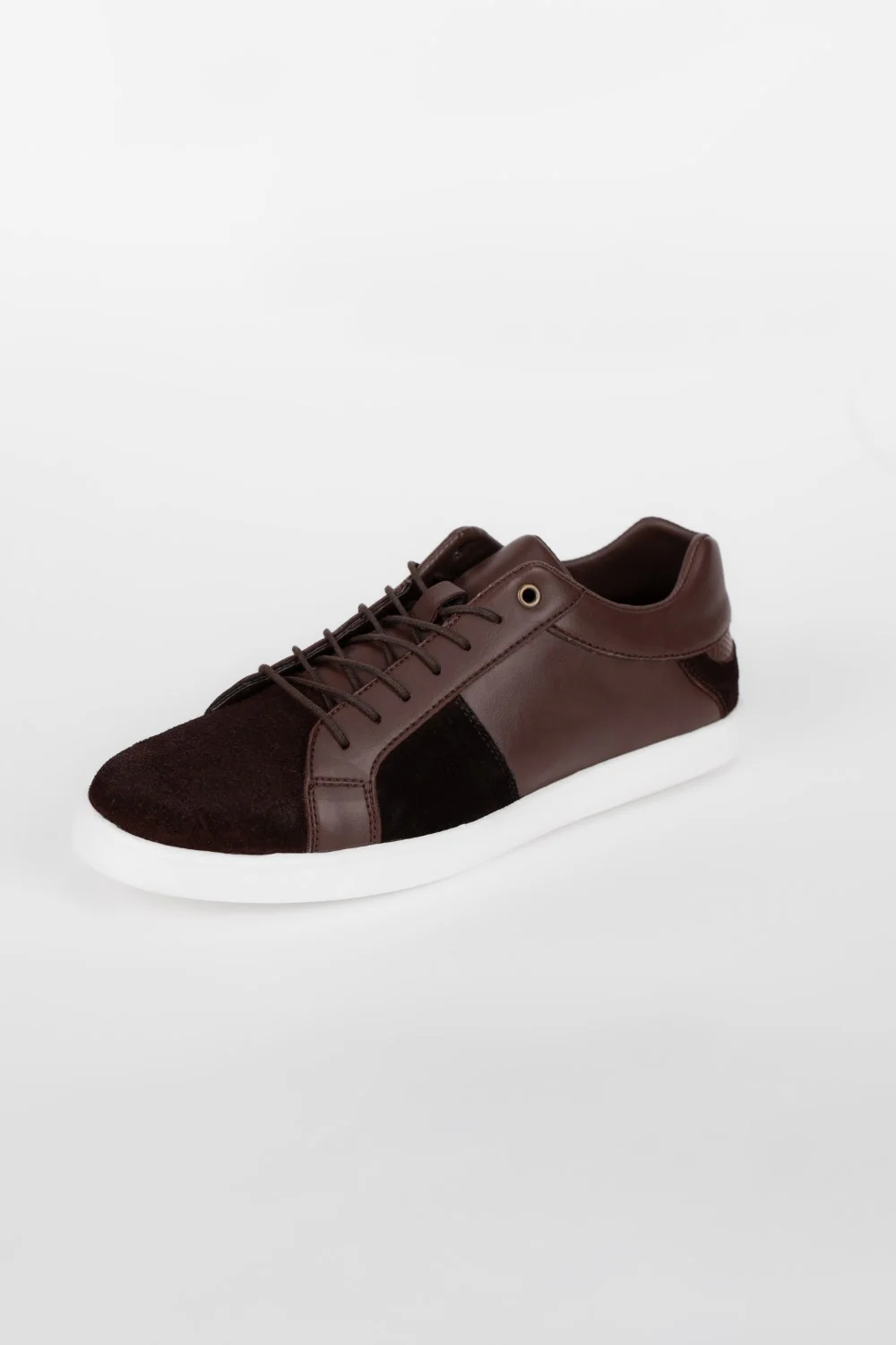 Men's Flat Sole Chamois Casual Shoes With Unique Style - Image 7